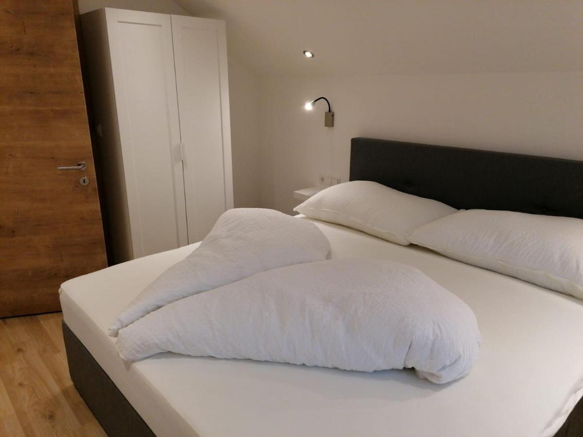 Haus Schloegl Appartement Pfunds Buitenkant foto